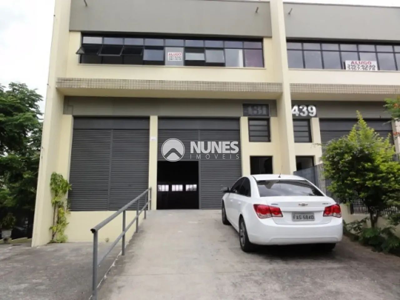 ARMAZÉM COMERCIAL / INDUSTRIAL EM ÓTIMO ESTADO / EXCELENTE LOCALIZAÇÃO E CONSTRUÇÃO - Foto 5