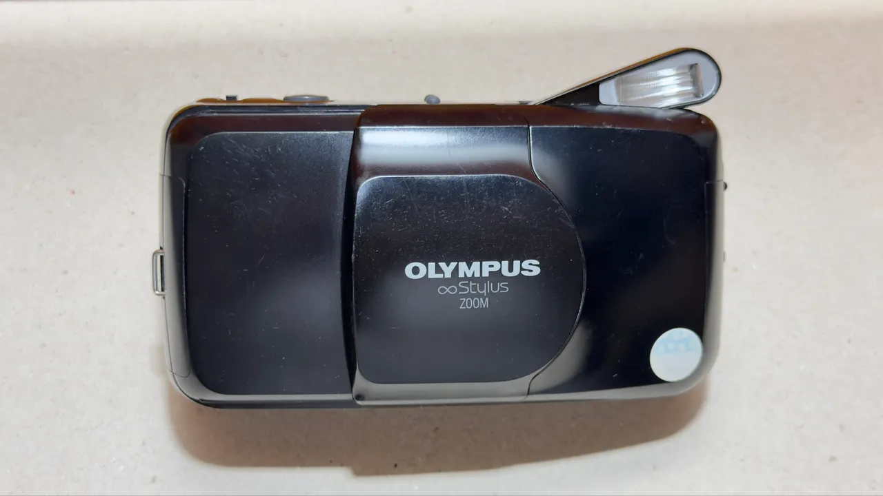 Olympus Stylus ZOOM 115 DLX - Impecável - Câmeras e Filmadoras