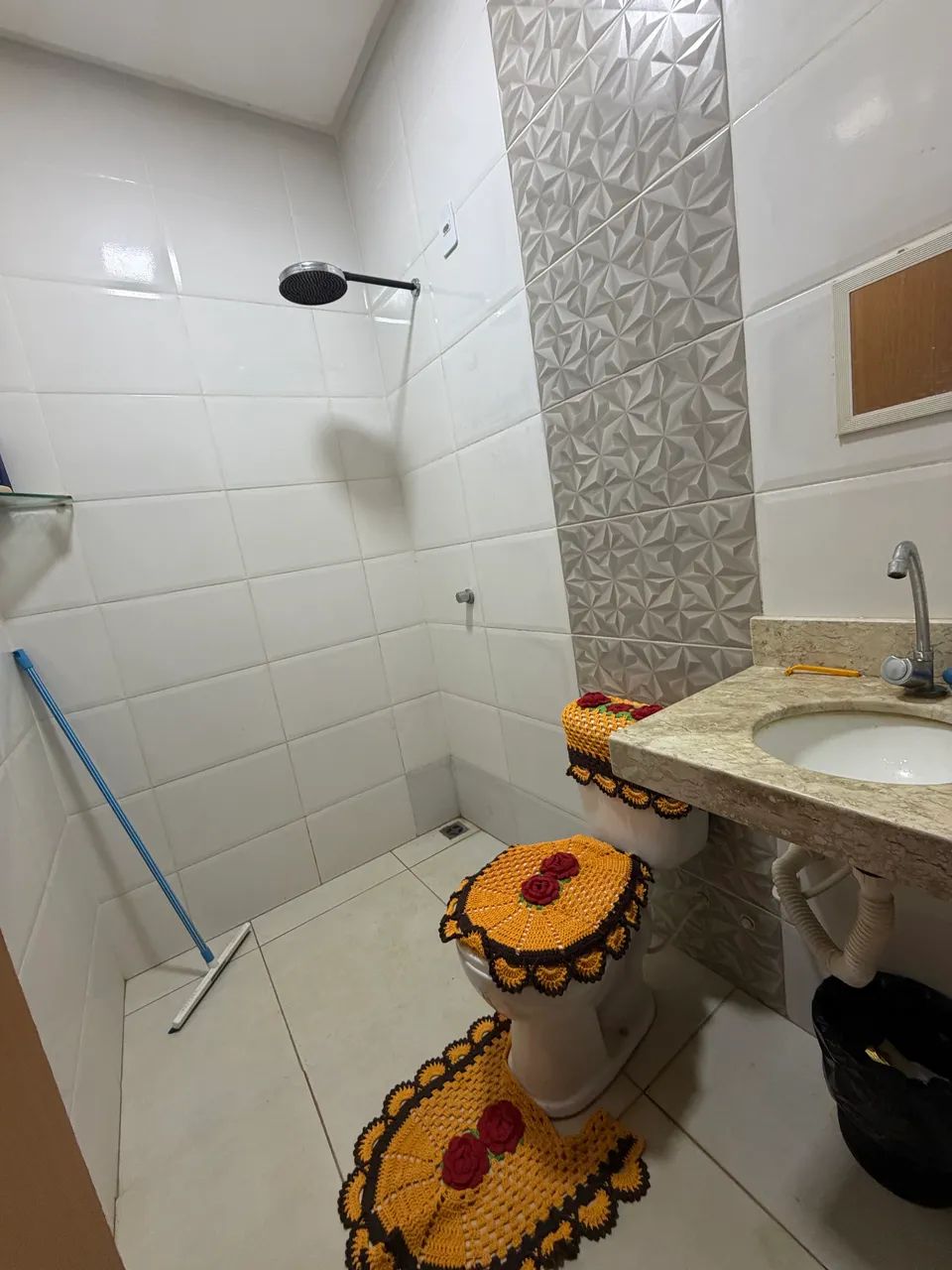 ALUGA-SE casa mobiliada Bairro paraíso  - Foto 2
