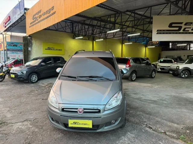 Fiat Idea Attractive 1.4 Fire Flex 8V 5P 2014 - Foto 2