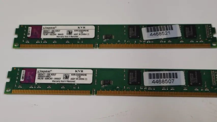Memória RAM Kingston KVR1333D3N9/4G 2 Pentes de 4GB 1333MHz Desktops