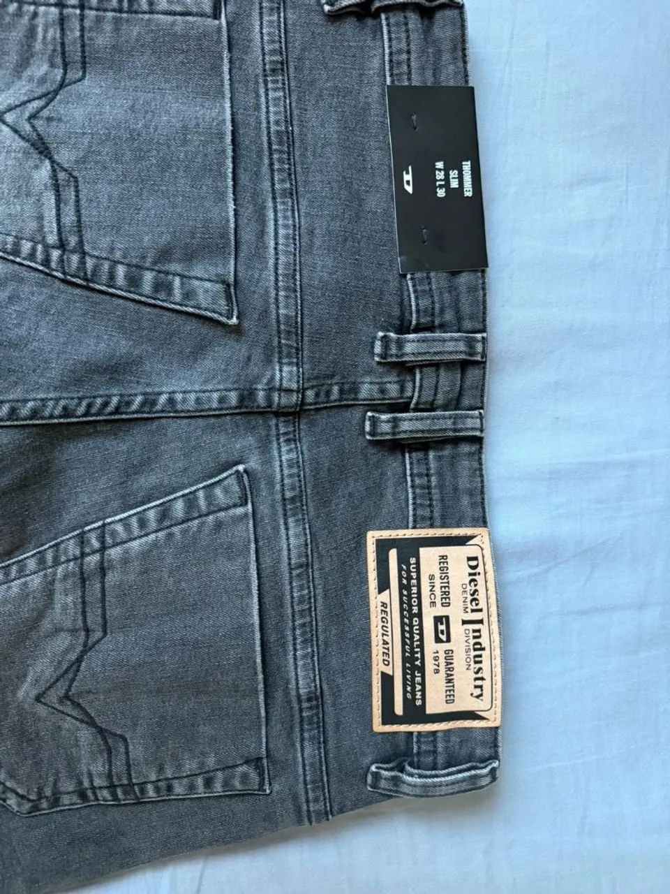 Calça diesel nova nunca usada