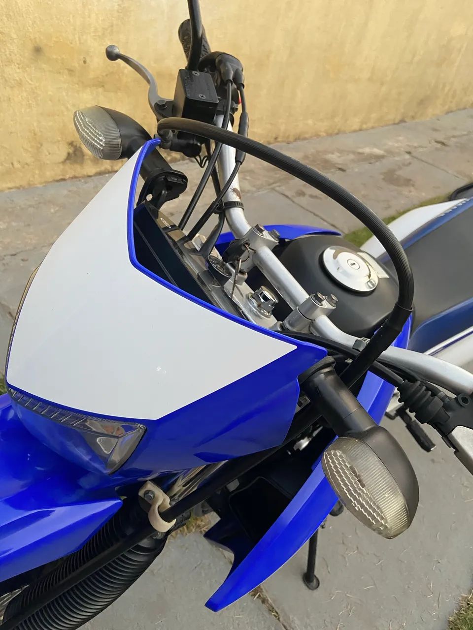 Xtz lander 2016 moto 
