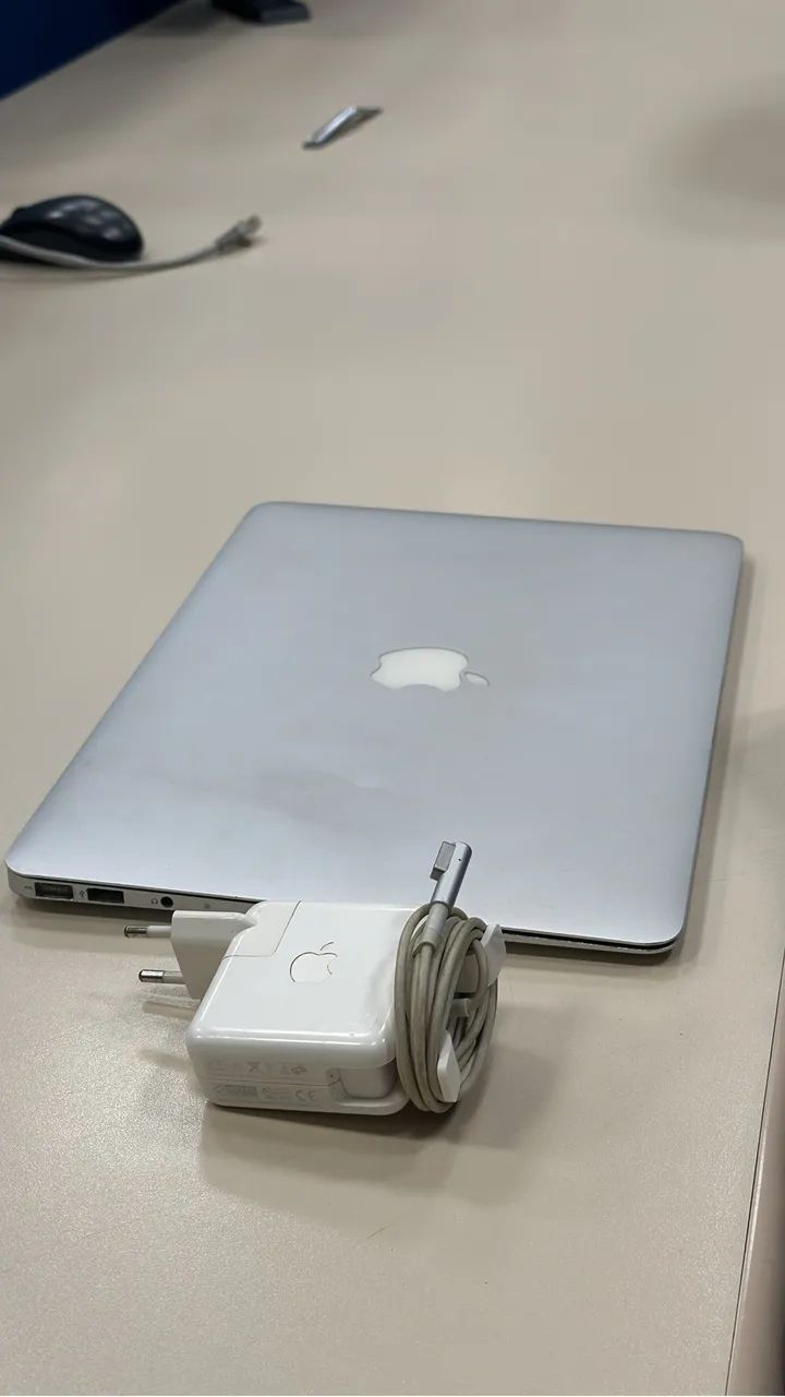 MacBook Air 2011