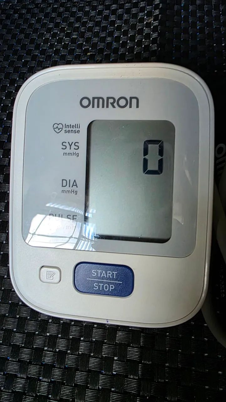 Aparelho de Pressão Digital Omron - Automático