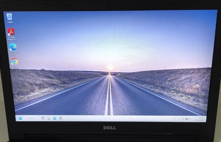 Notebook Dell Series 3000 - Intel Core I5, 16GB RAM, SSD de 1TB - Foto 3