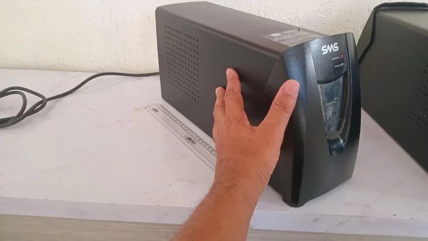 Nobreak Senoidal SMS Bateria e Rede 1500VA Profissional - Foto 3