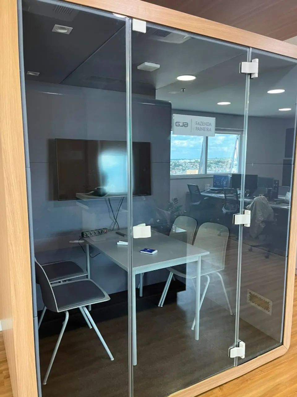 CABINE ACUSTICA PARA 4 PESSOAS 