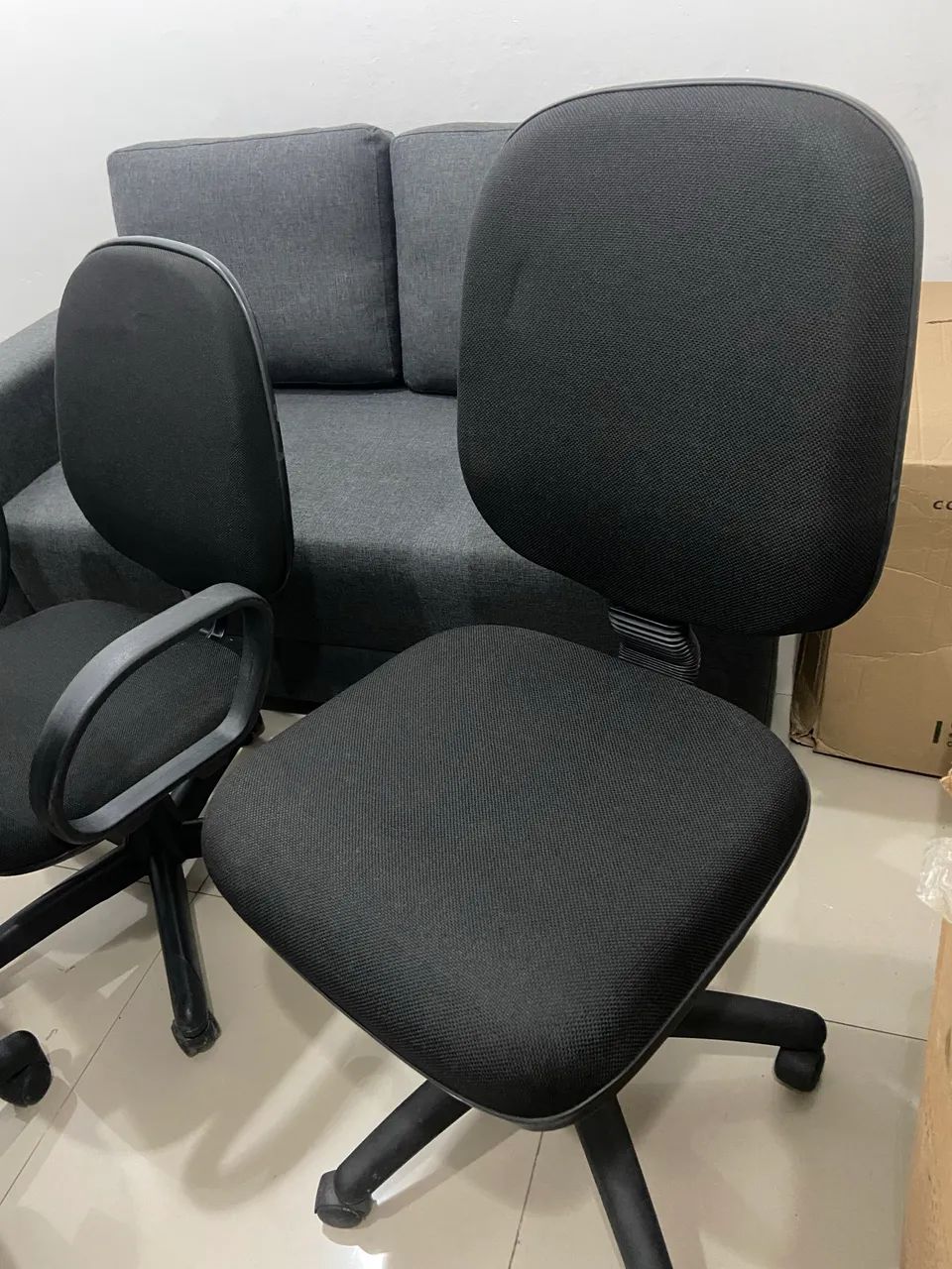 Cadeira de escritório $220,00 cada - Foto 4