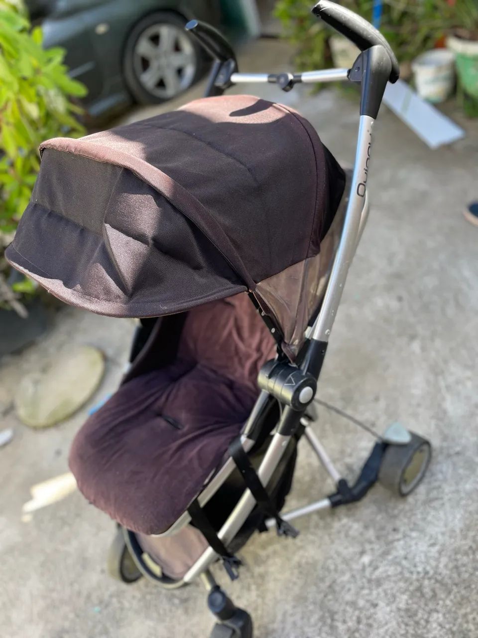 CARRINHO DE BEBÊ QUINNY - USADO - Foto 3