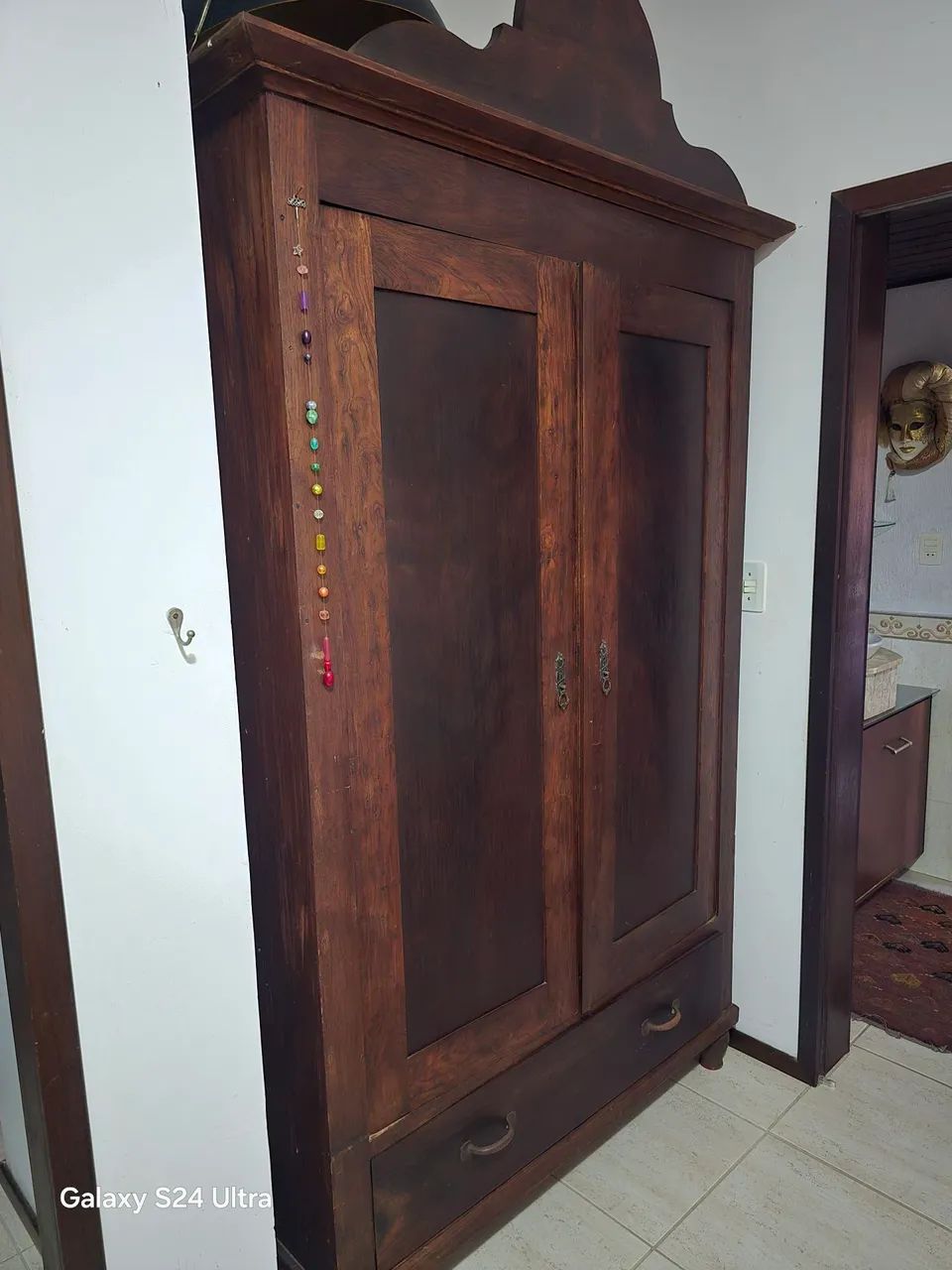 Guarda roupa madeira nobre