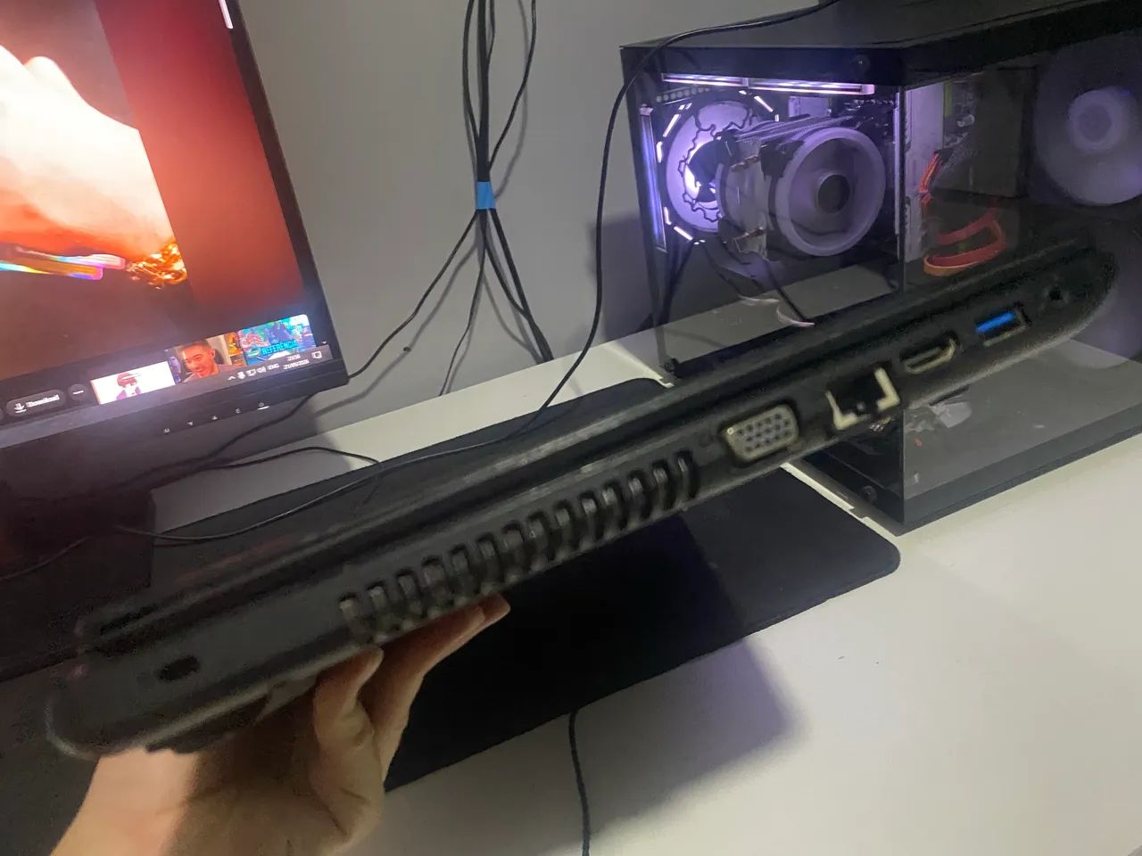 Notebook Acer Aspire E5-571 Core i5 6GB RAM 1TB Windows 10 - Foto 2