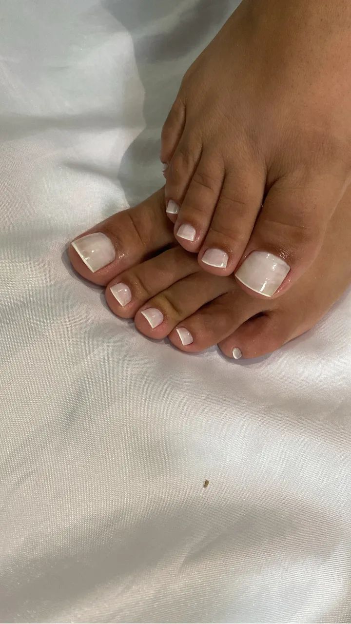 Manicure e Pedicure Tradicionais  - Foto 2