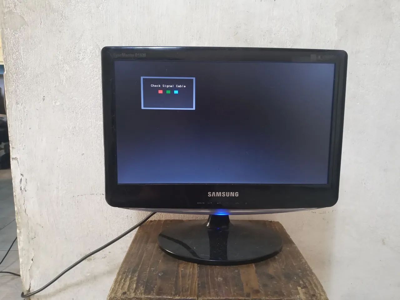 Monitor Samsung "16" Polegadas