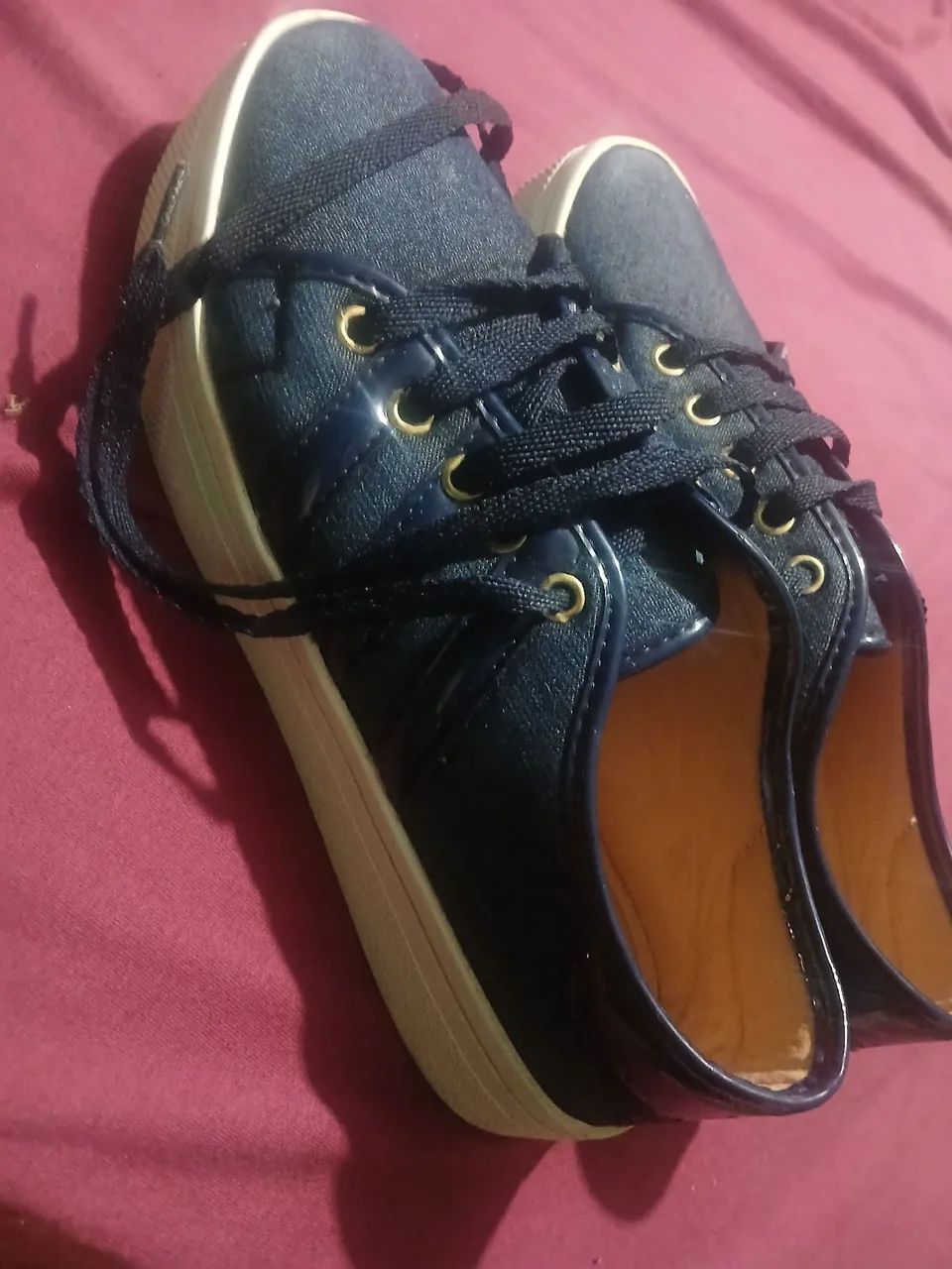Vende-se sapato 