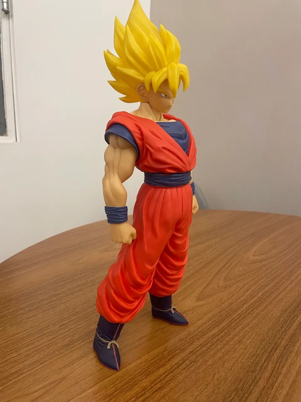 Goku Super Sayajin borracha 42cm - Foto 3