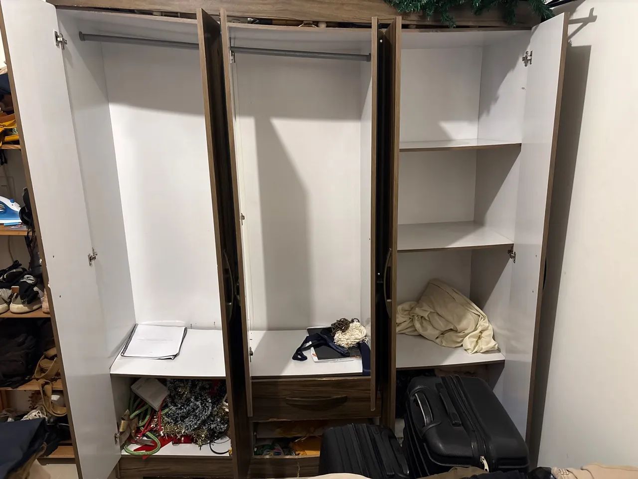 DOAÇÃO DE GUARDA ROUPA  - Foto 2