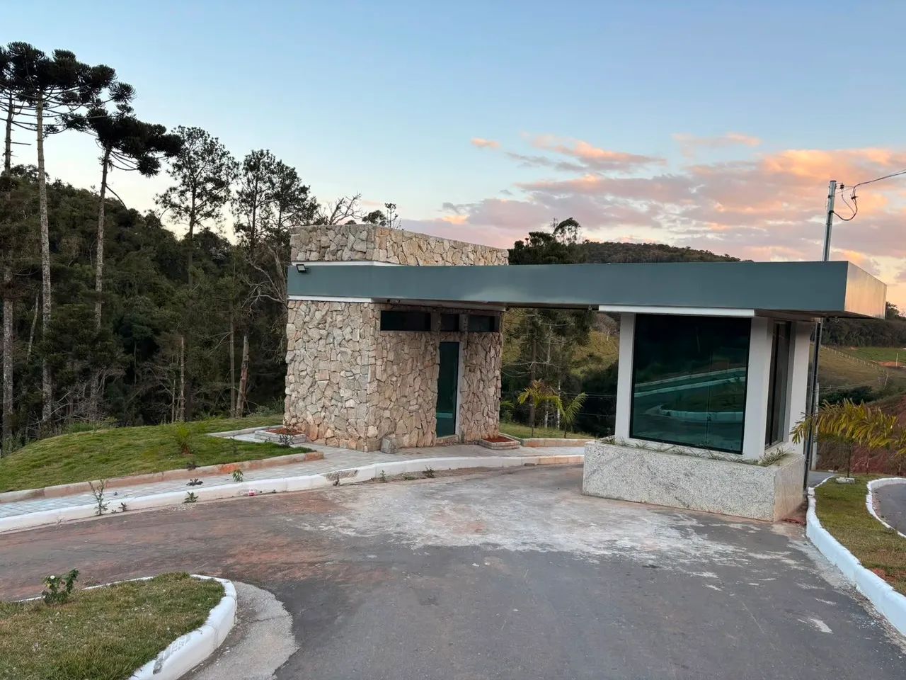 Excelente lote em Barbacena  - Foto 3