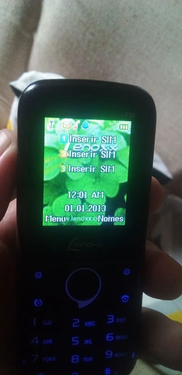 Celular com camera para 3 chip huaya - Foto 2