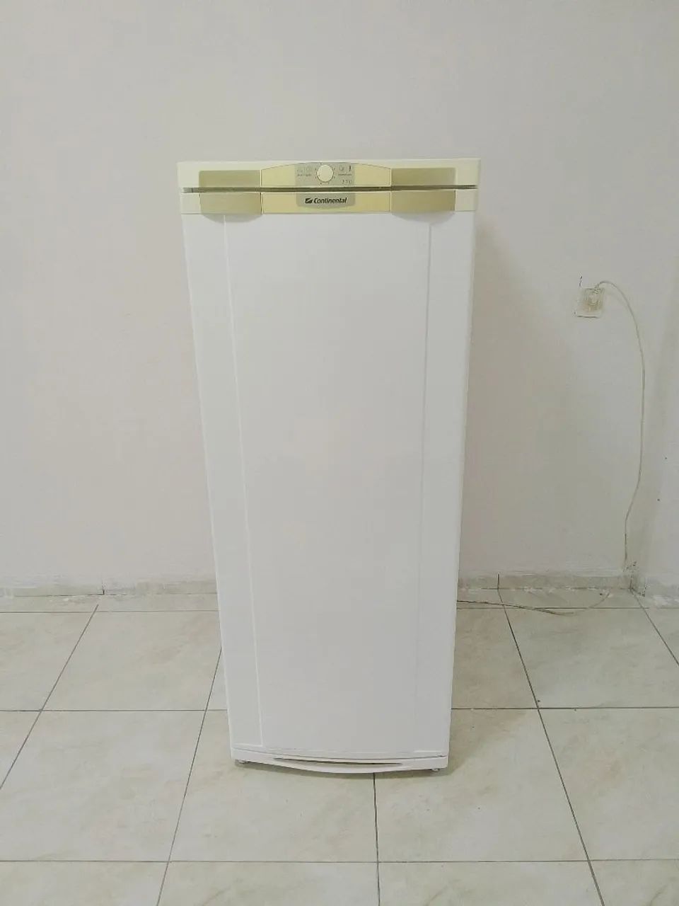 vende-se geladeira 