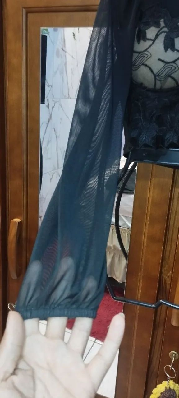 Cropped em tule e renda - Foto 4