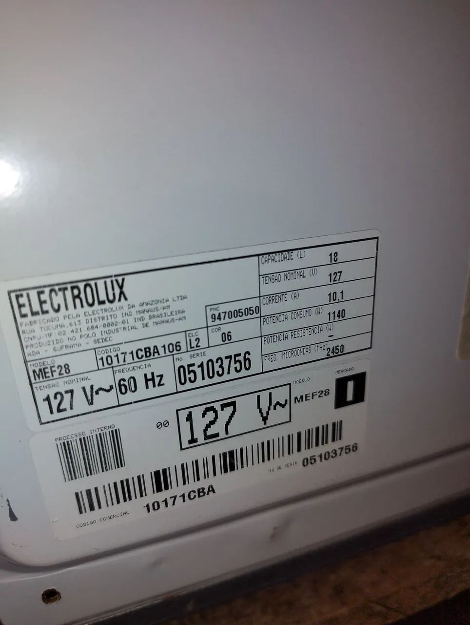 Microondas Eletrolux  já com nessa de ferro  - Foto 2