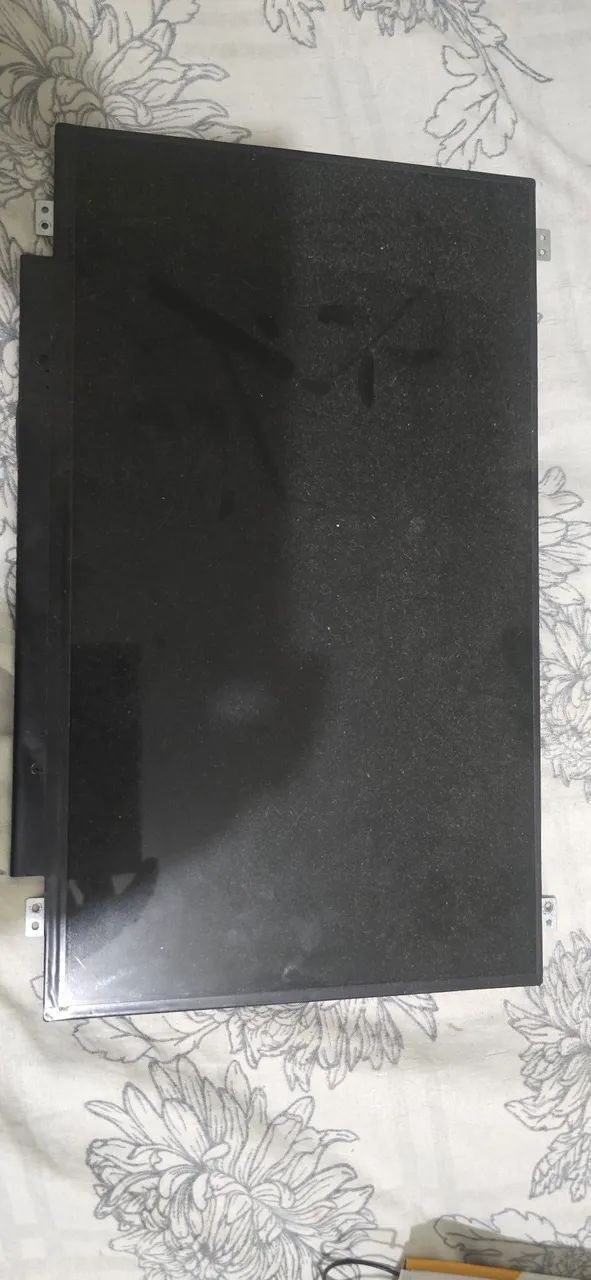 Tela led 14" 
