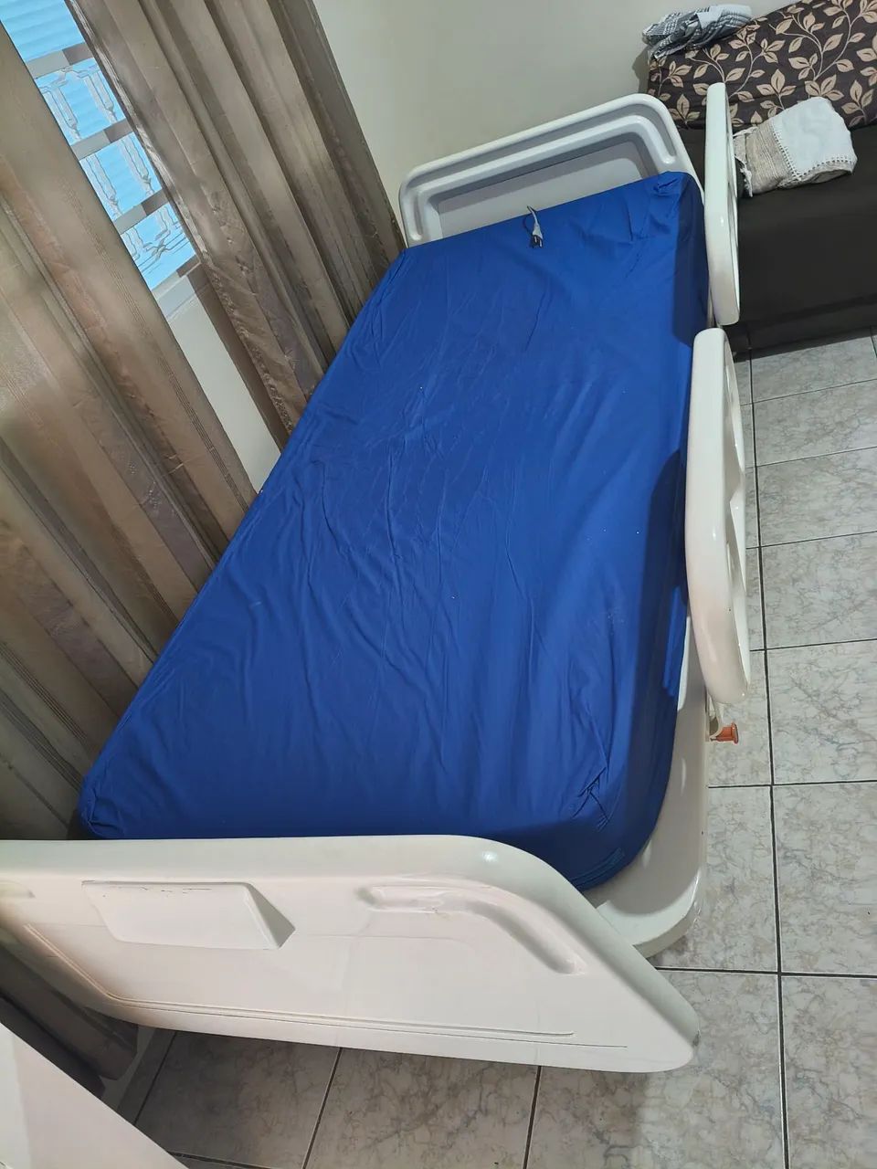 Cama hospitalar  - Foto 2