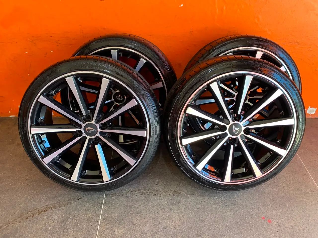 Roda 17 eclipse 