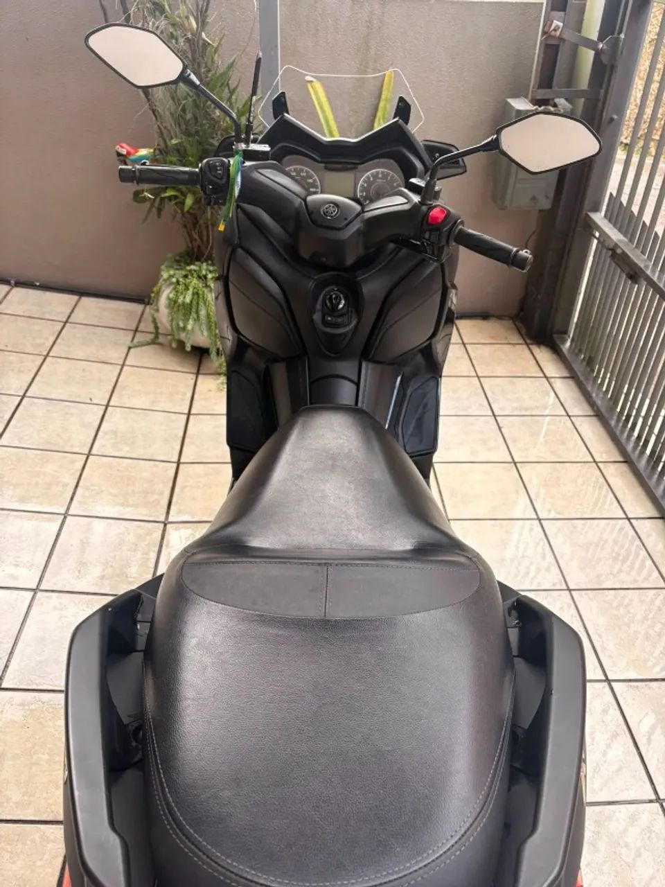 Yamaha XMAX 250 ABS 2021 - Foto 4
