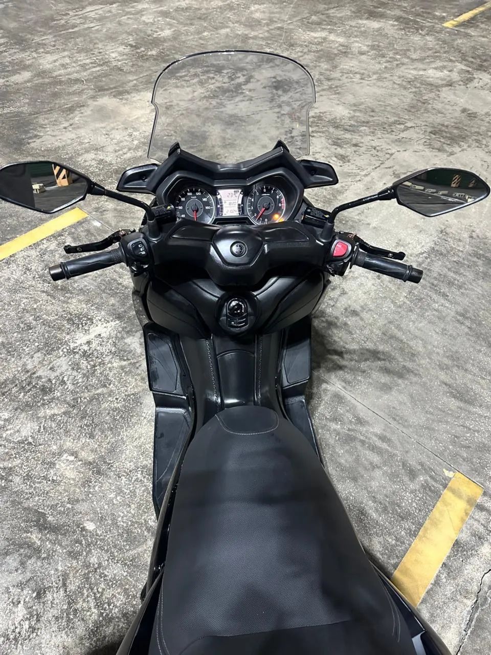 XMAX 2022 ABS - Foto 2