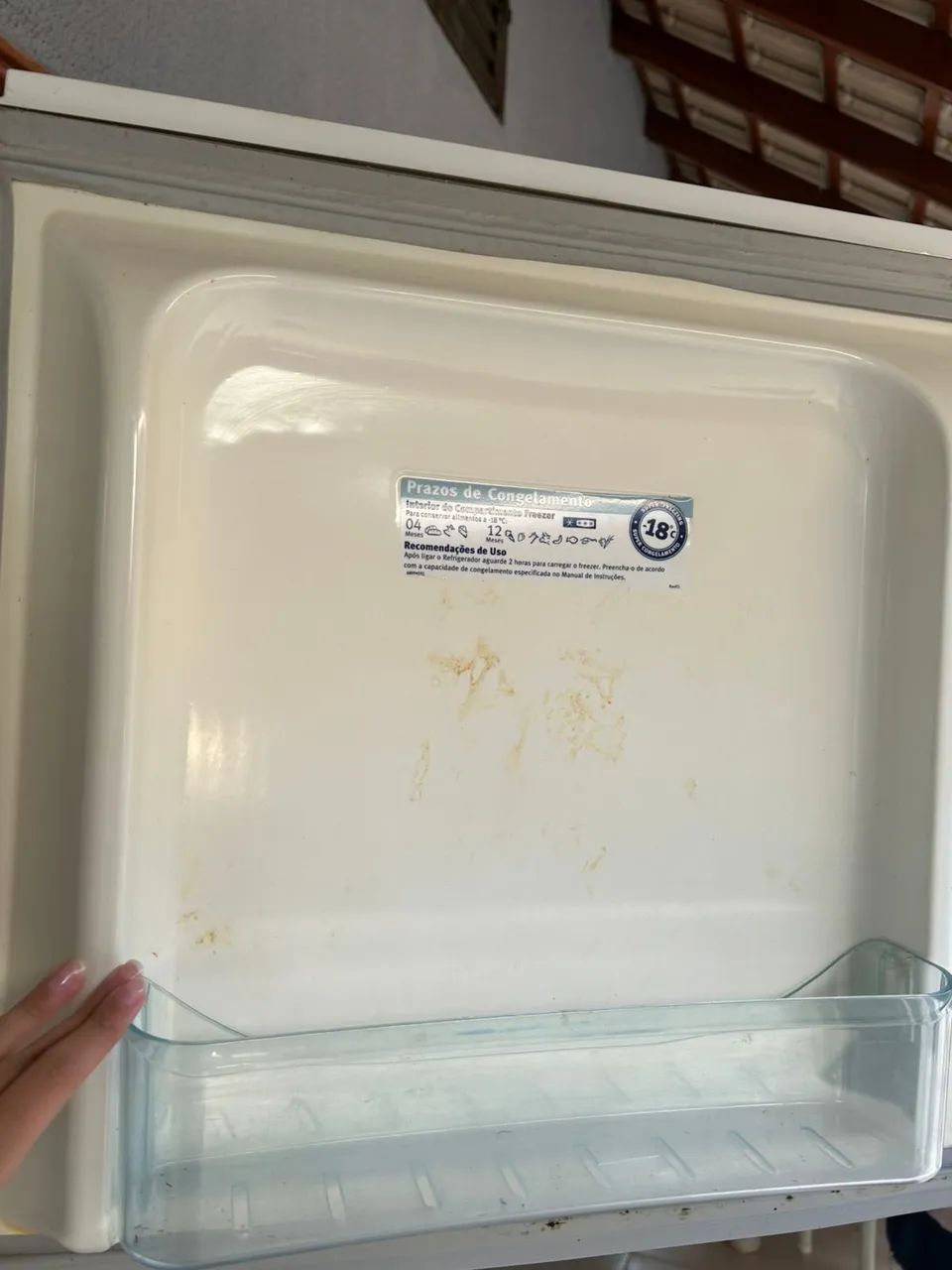 GELADEIRA ELECTROLUX FROST FREE LEIA A DESCRIÇÃO  - Foto 4