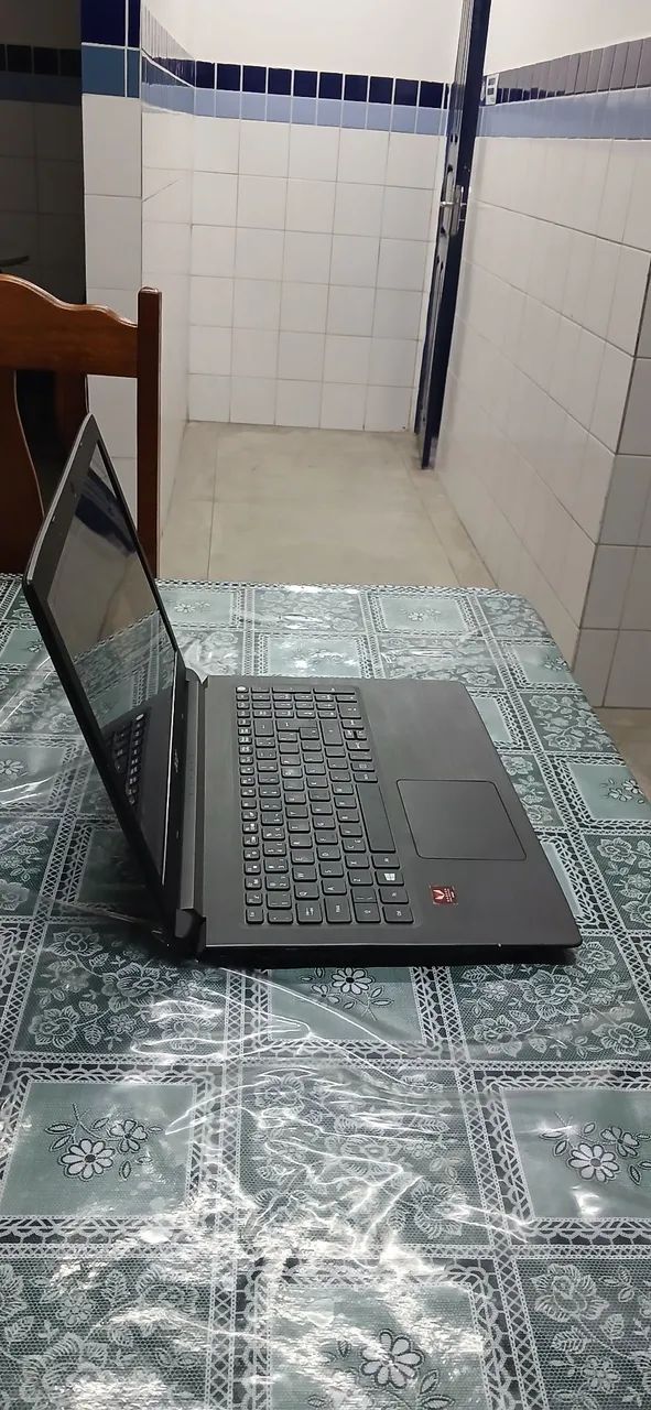 ACER ASPIRE 5 - Foto 4