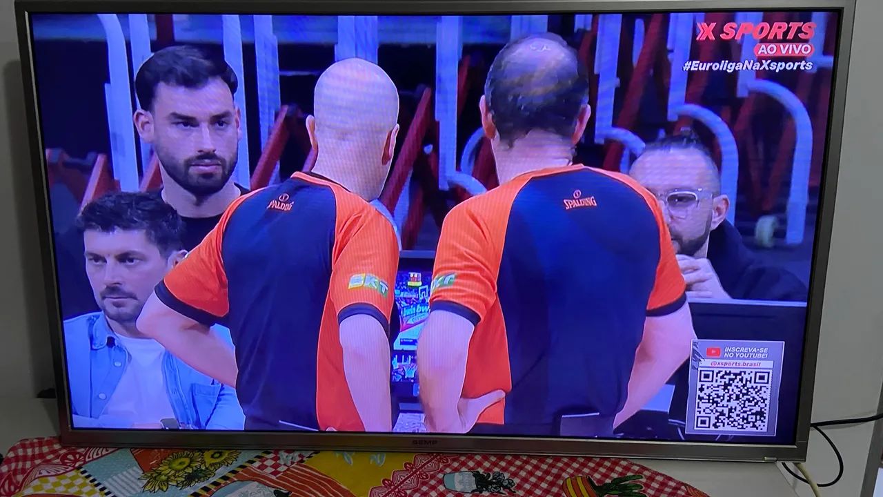 Tv smart 40 polegadas funcionando  - Foto 3