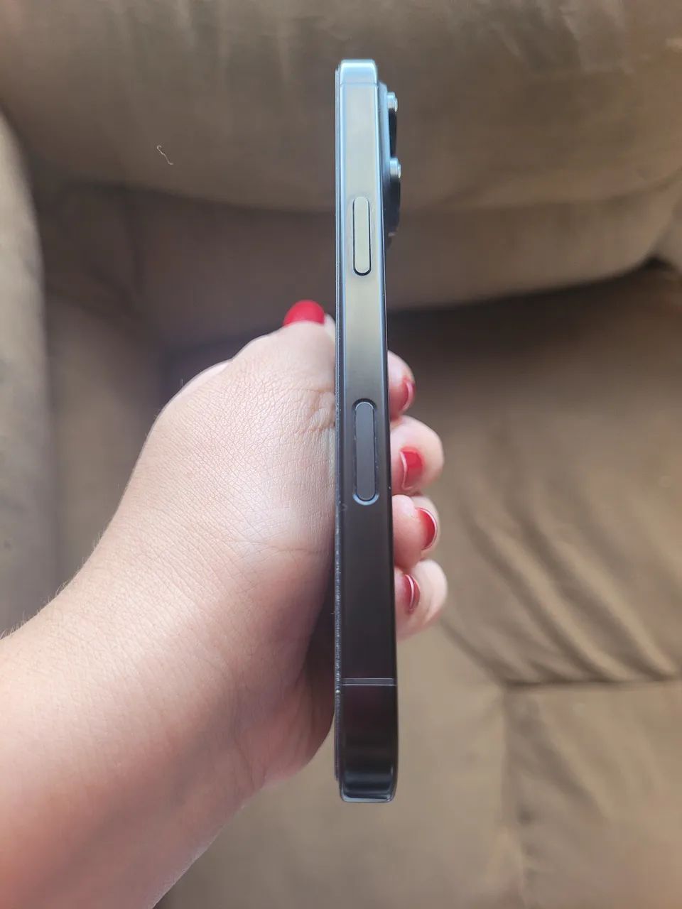 iPhone 16 Pro  - Foto 2