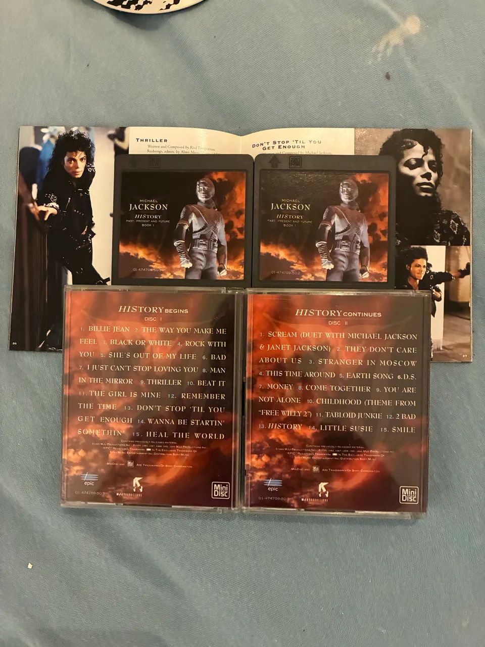 MD Michael Jackson History I e II  Book 1 ( 2 discos e Livreto original ) - Foto 5
