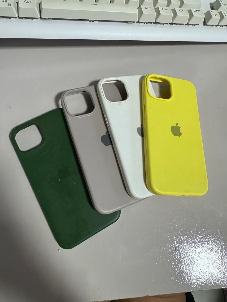 iPhone 13 Verde - Foto 4