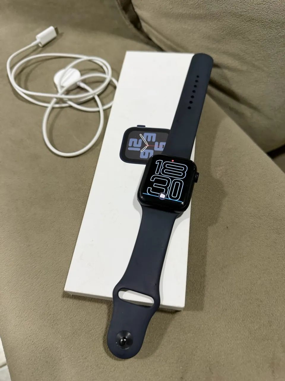 Apple Watch SE 44mm 