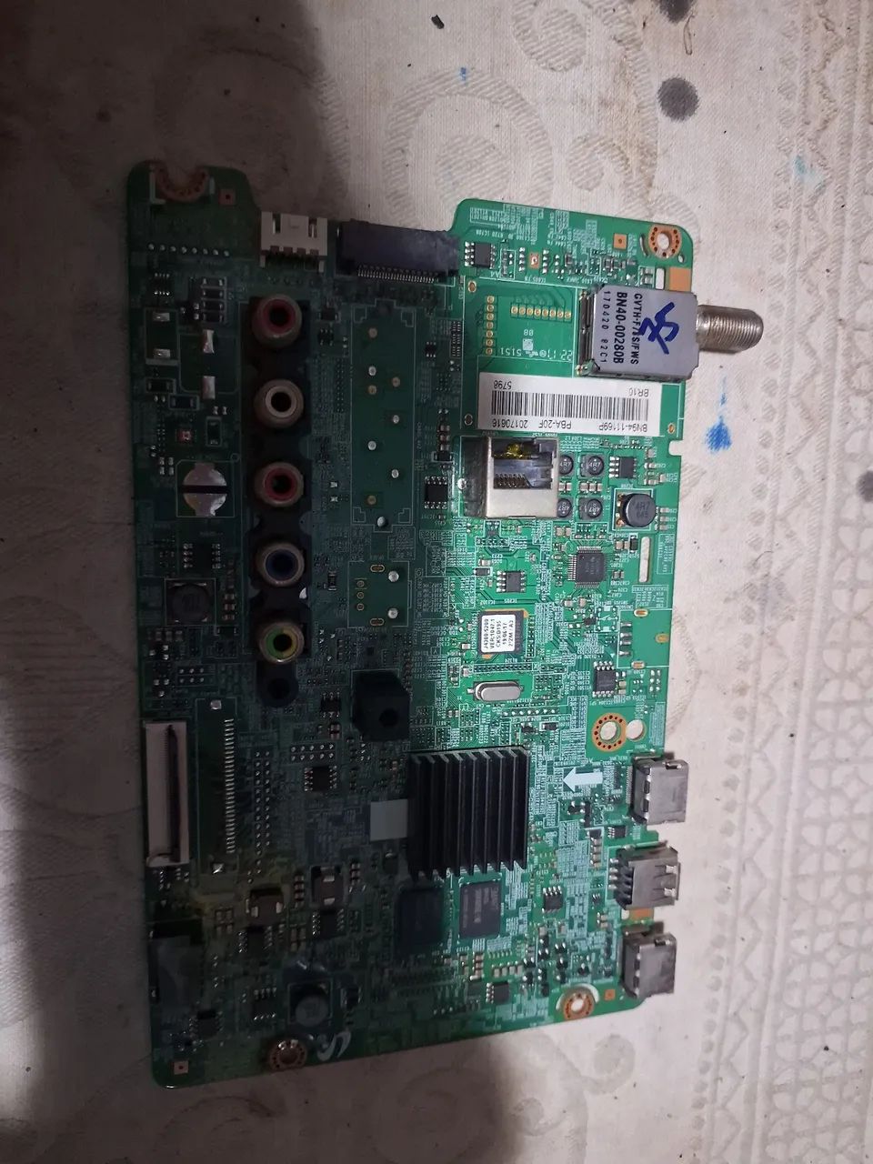 Placa principal samsung un40j5200ag  - Foto 2