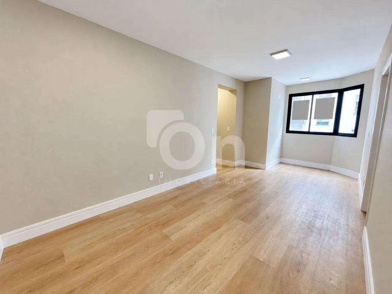 Apartamento de 2 dormitórios na Agronômica - Foto 4