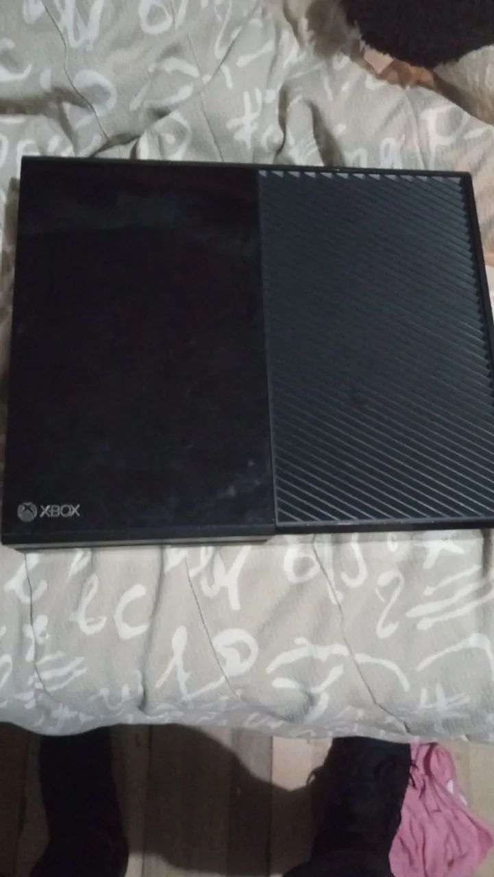 Vendo Xbox one preto - Foto 2