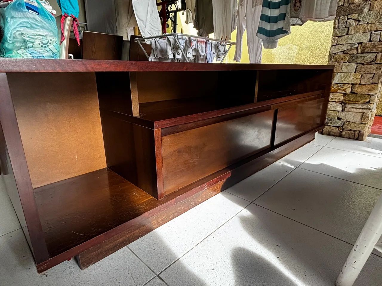 Vendo rack de madeira conservado - Foto 3