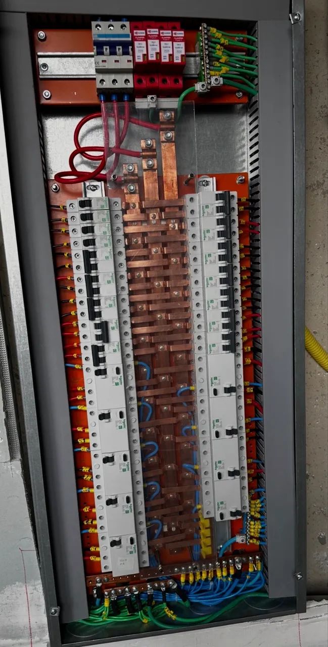 Precisando de um eletricista? Conte com a nossa experiência! - Foto 5