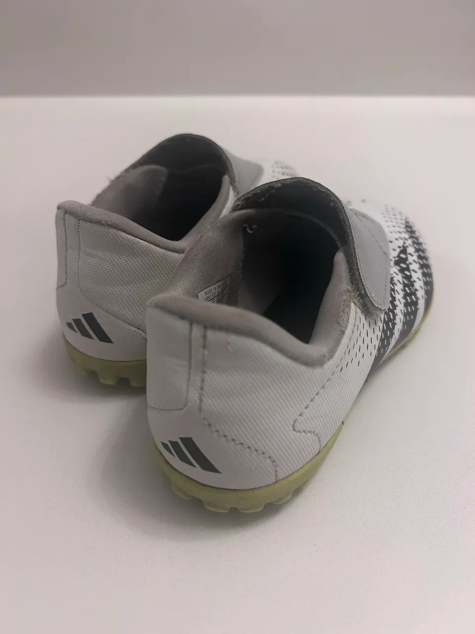 Chuteira Adidas Predator Accuracy P4 - Grama Sintética- TM 29 - Foto 2