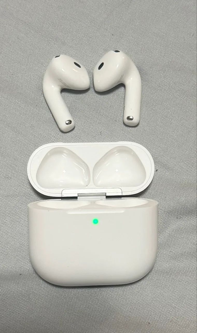 AirPod série 4 - Fones de Ouvido - Santa Helena (Barreiro), Belo