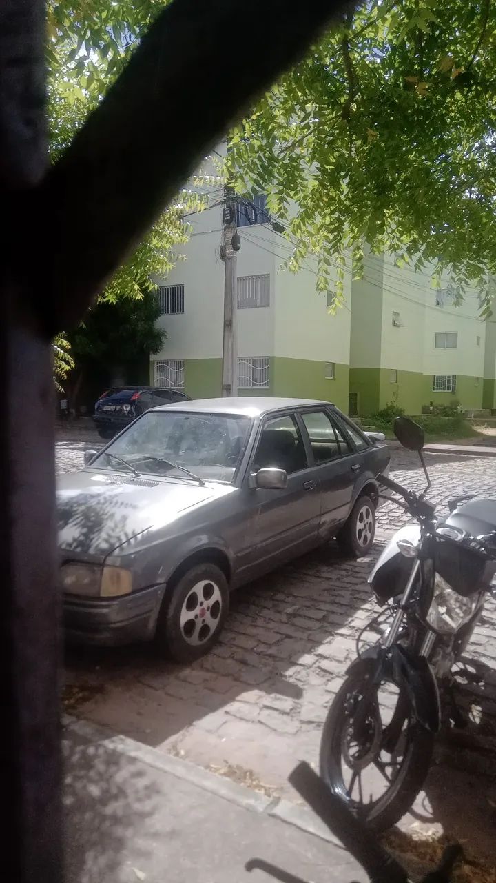 Ford Escort Escort Guarujá 1.8 4p 1992