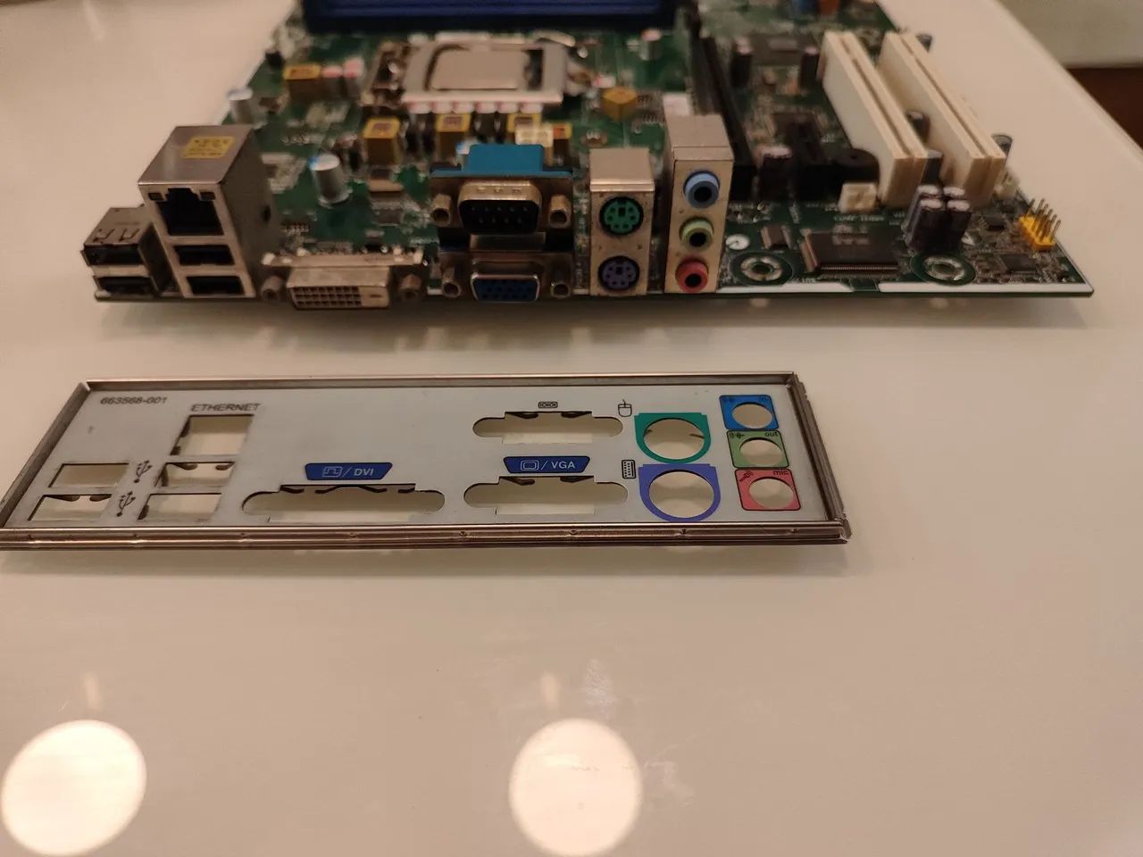 Kit Placa-Mãe HP LGA 1155 + Processador Intel Core i3 2100 - Foto 3