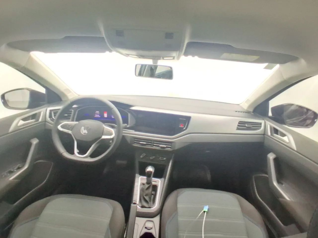 Volkswagen Nivus Comfortline 1.0 200 TSI Flex Aut., foto 15 de 18