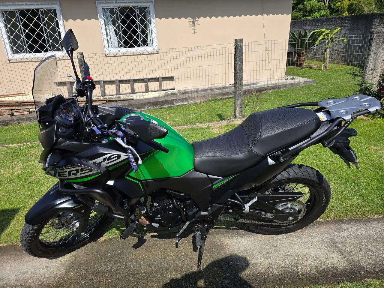 Versys X 300 2025