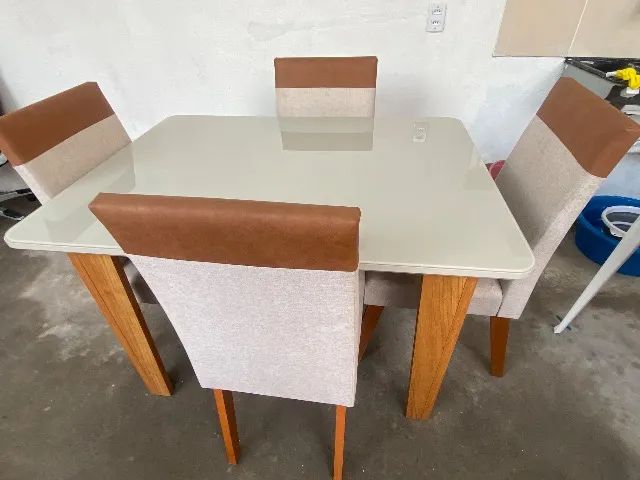 Mesa de Vidro